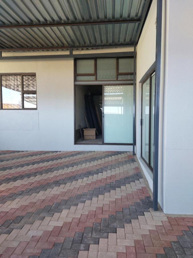 Special Inn Bed And Breakfast Windhoek Exterior foto