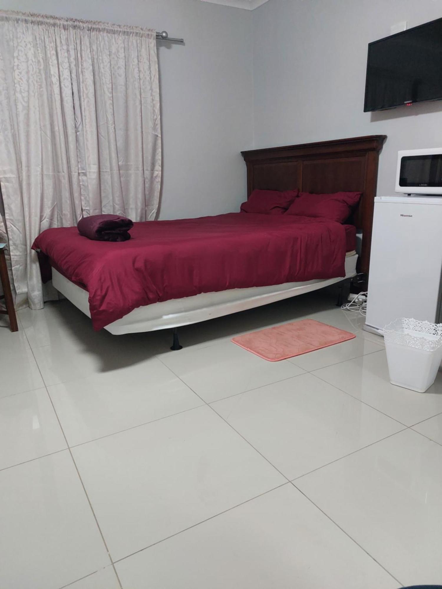 Special Inn Bed And Breakfast Windhoek Habitación foto
